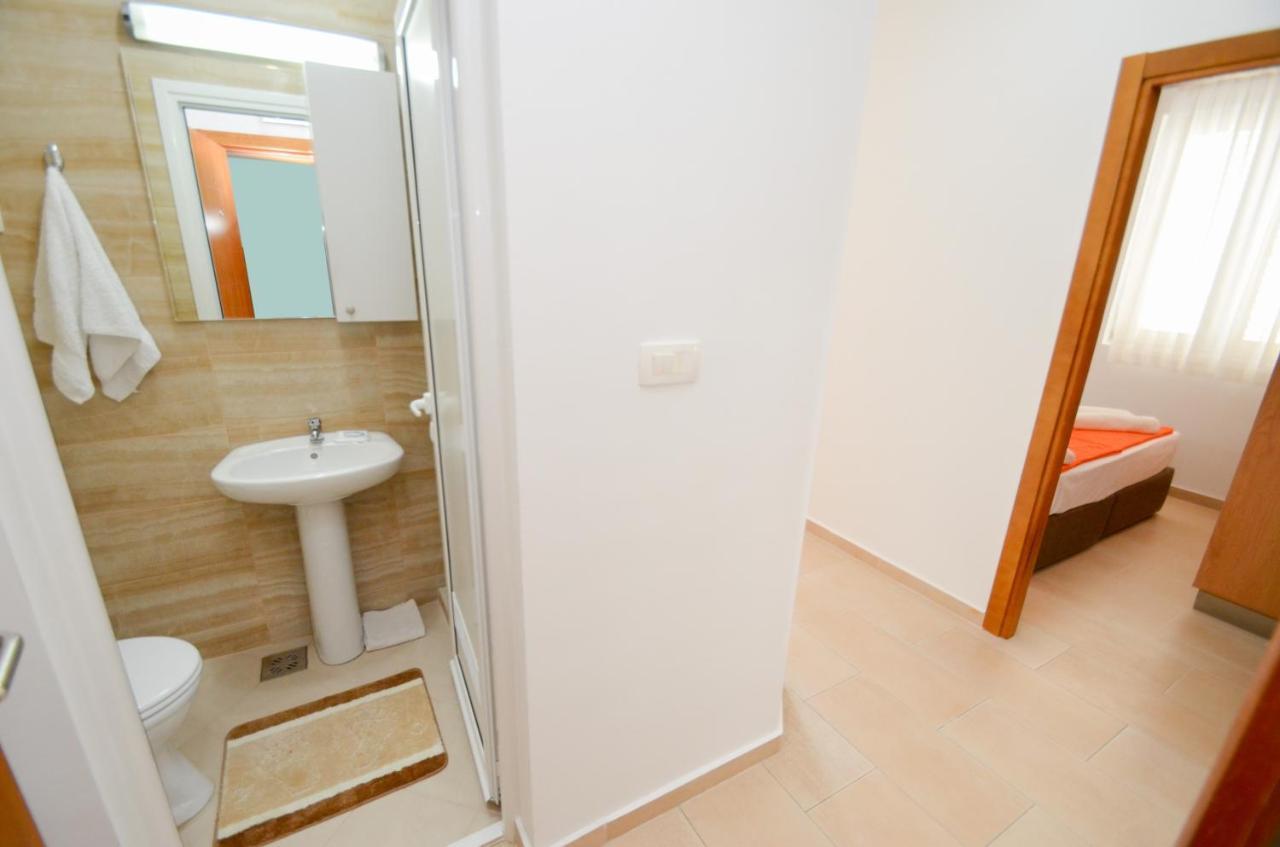 Apartments Ivanovic Будва Екстер'єр фото