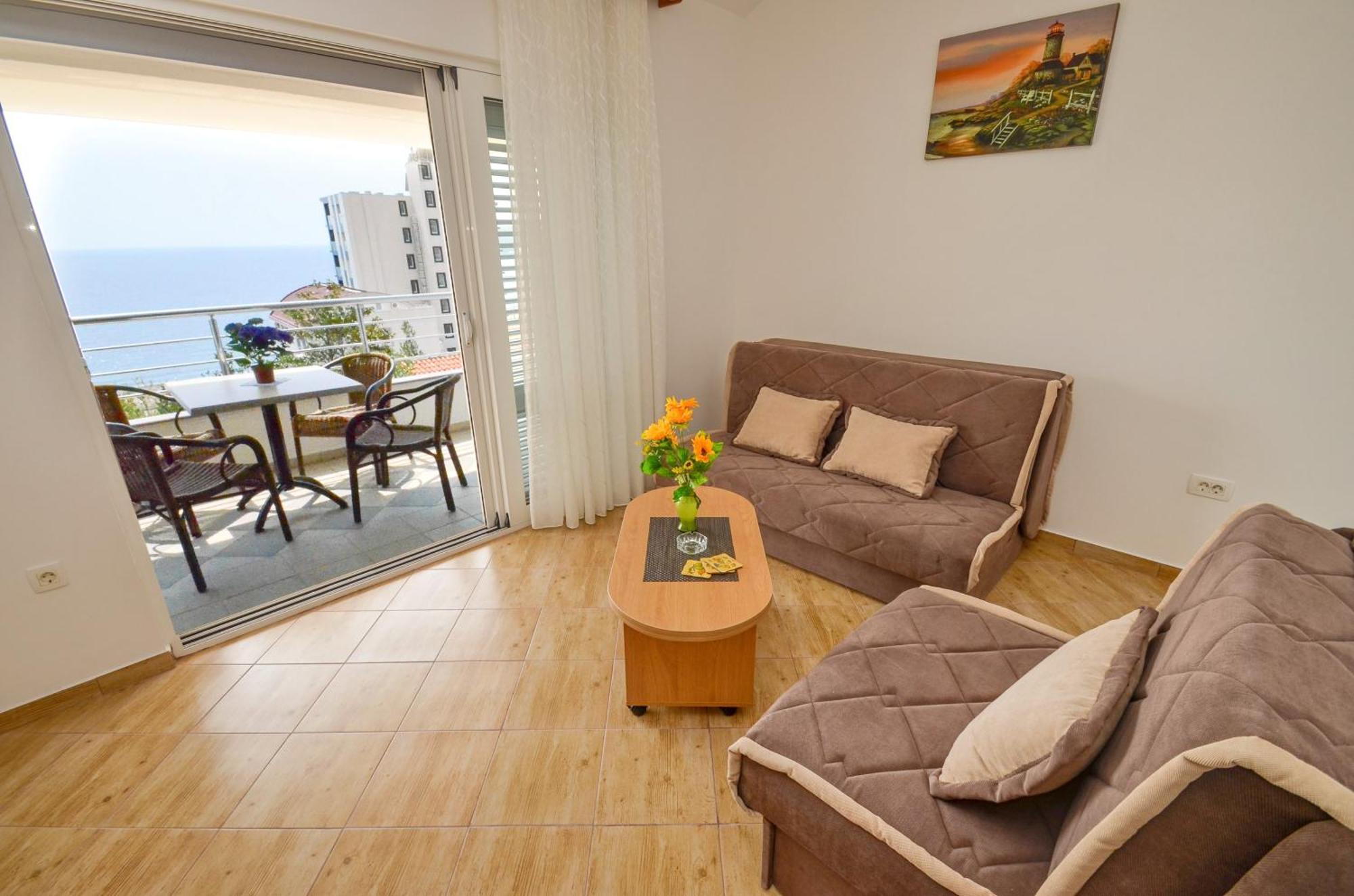 Apartments Ivanovic Будва Екстер'єр фото